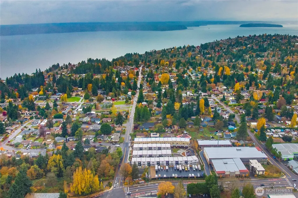 11539 17th Place SW Burien WA 98146