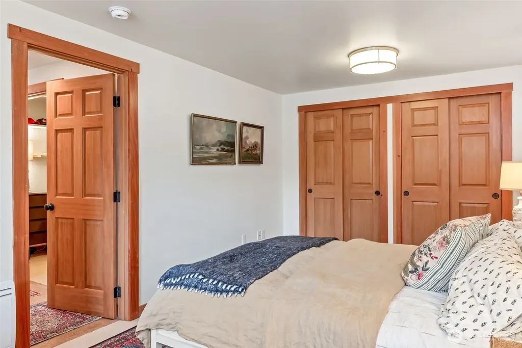 2201 Ebony Street Port Townsend WA 98368