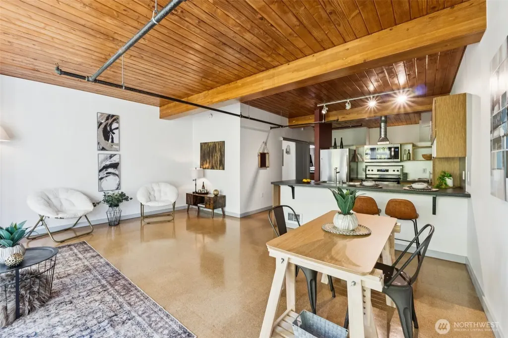 401 9th Avenue N Seattle WA 98109