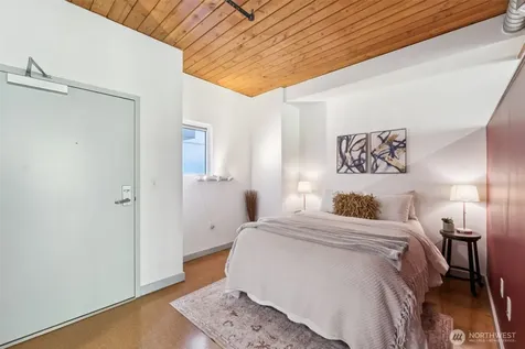 401 9th Avenue N Seattle WA 98109