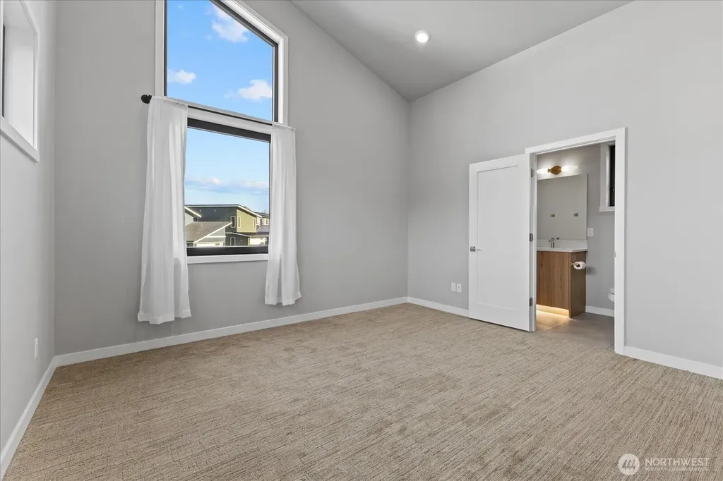 574 Creston Court Bellingham WA 98226