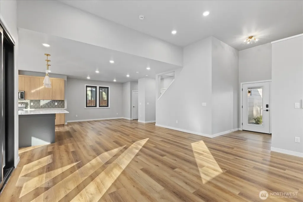 574 Creston Court Bellingham WA 98226