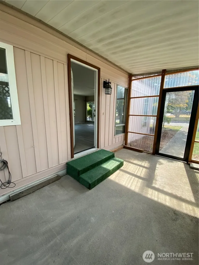 1342 Alonda Lane NE Olympia WA 98516