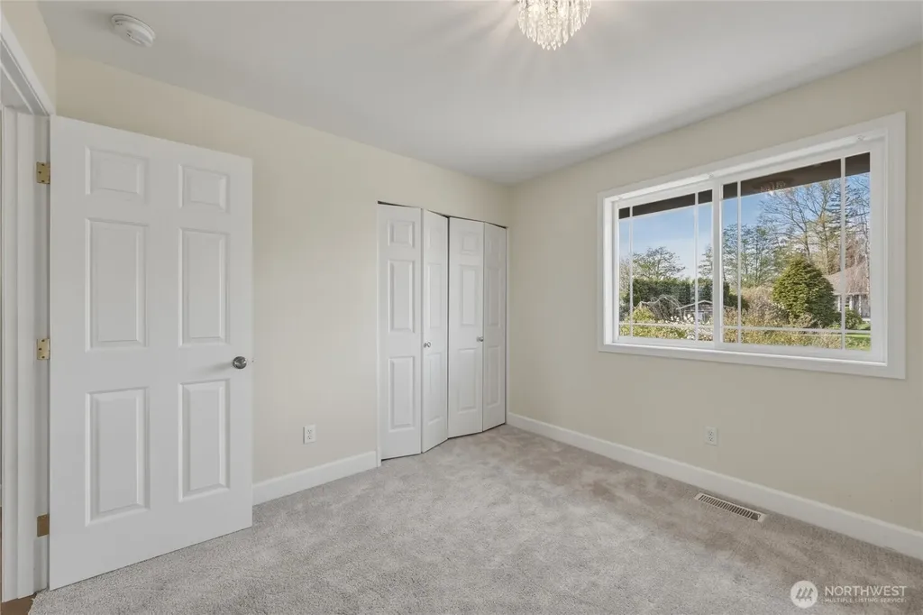 2598 Lakeridge Drive Ferndale WA 98248