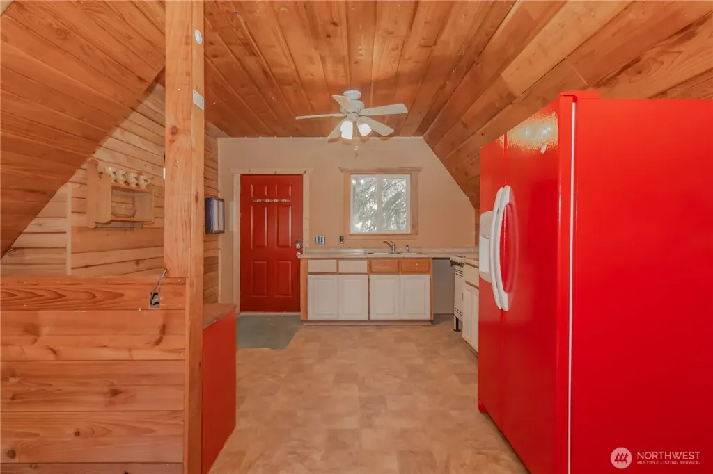 513 W Satsop Maple Glen Road Elma WA 98541