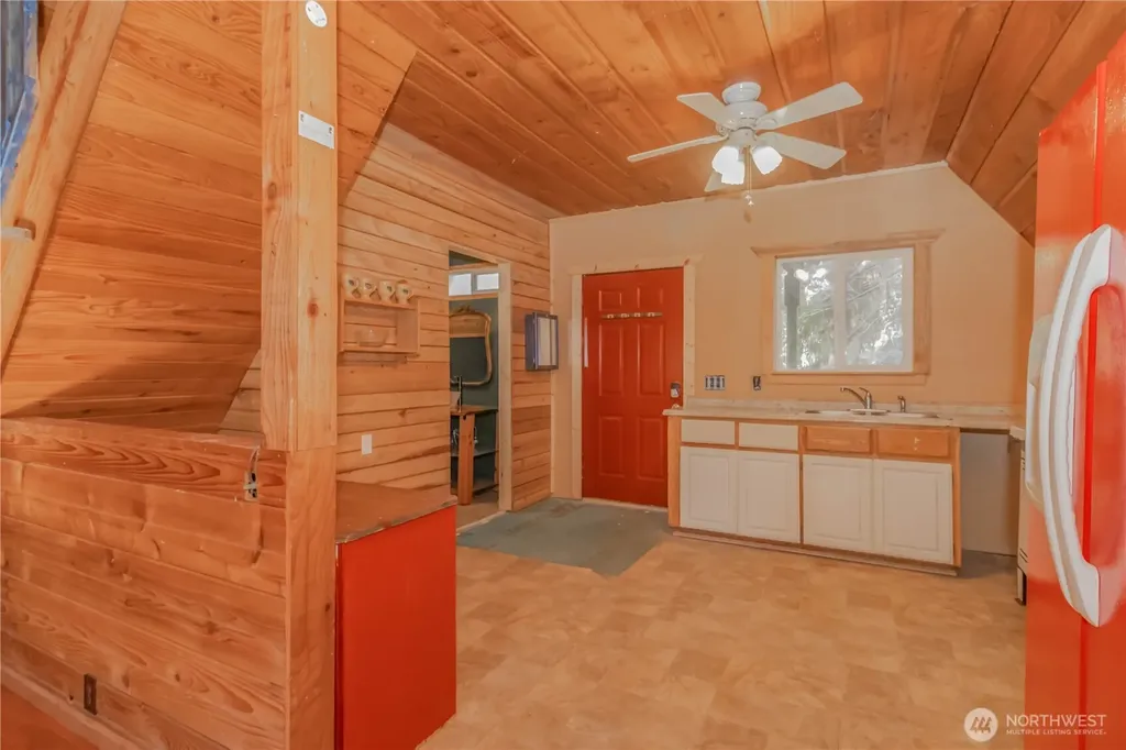 513 W Satsop Maple Glen Road Elma WA 98541