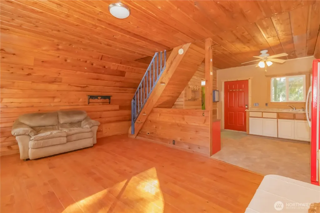 513 W Satsop Maple Glen Road Elma WA 98541