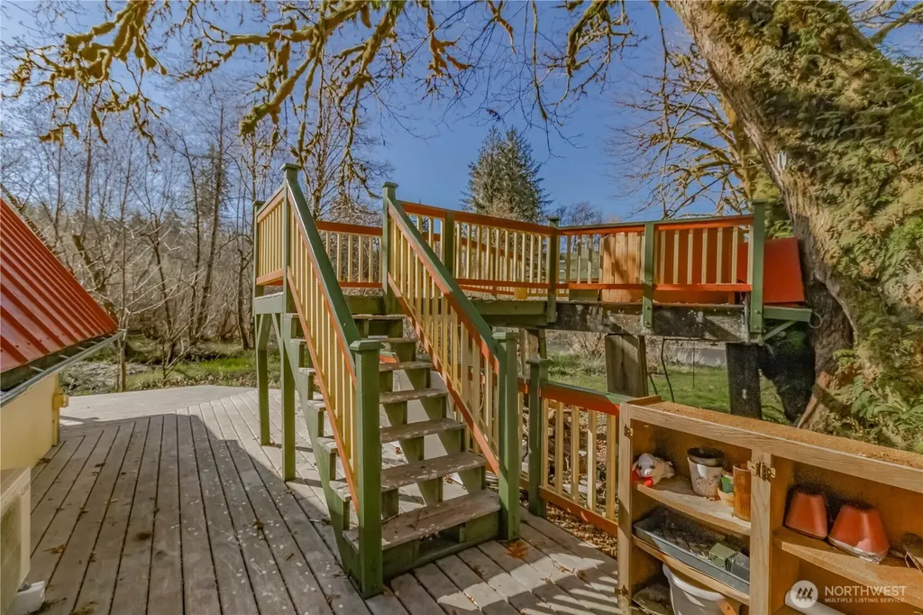 513 W Satsop Maple Glen Road Elma WA 98541