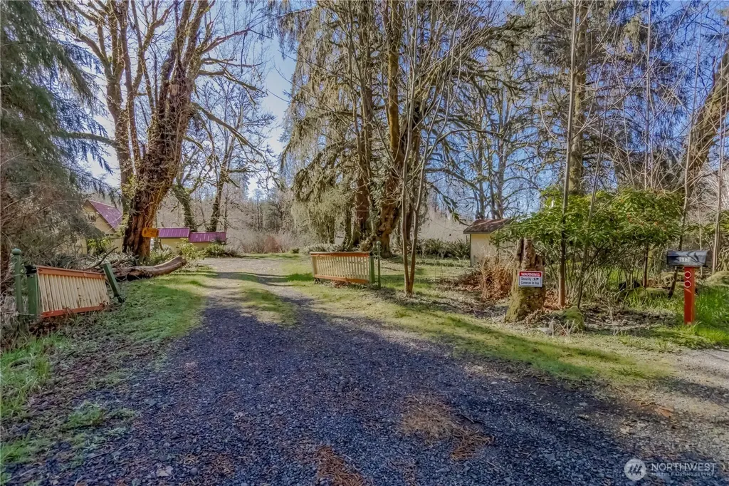 513 W Satsop Maple Glen Road Elma WA 98541
