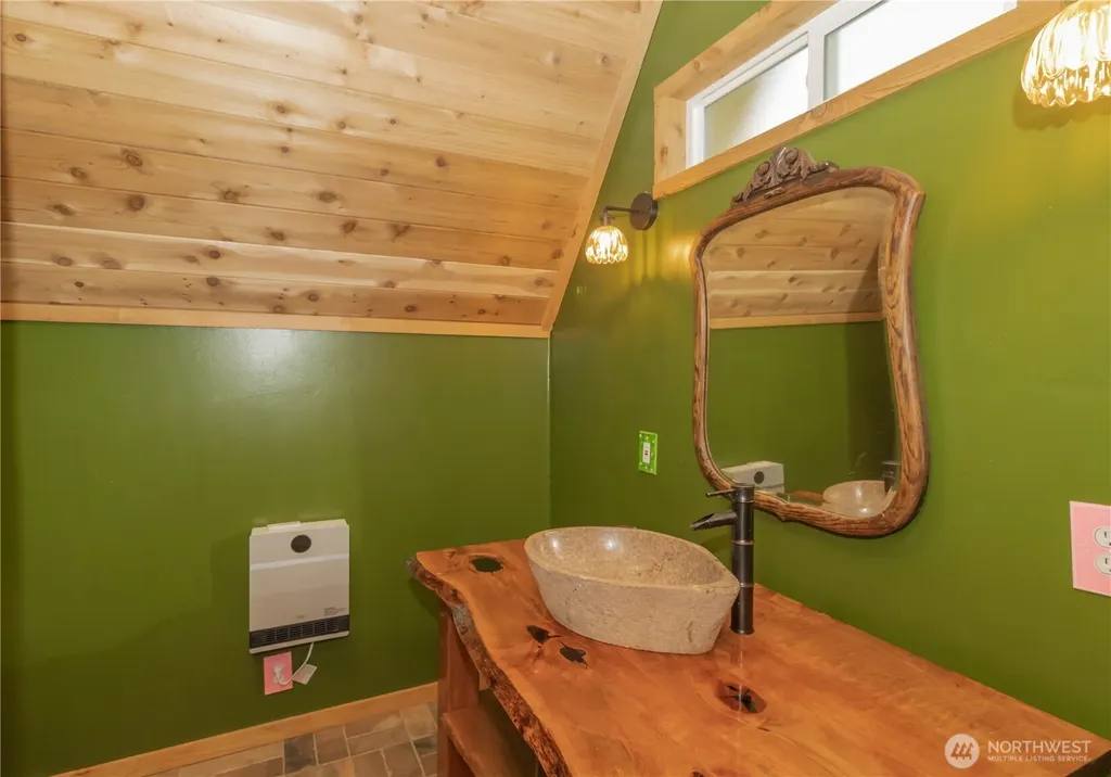513 W Satsop Maple Glen Road Elma WA 98541