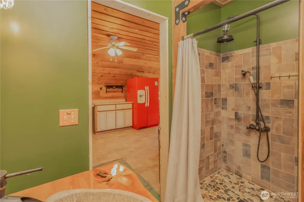 513 W Satsop Maple Glen Road Elma WA 98541