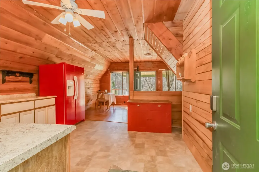 513 W Satsop Maple Glen Road Elma WA 98541