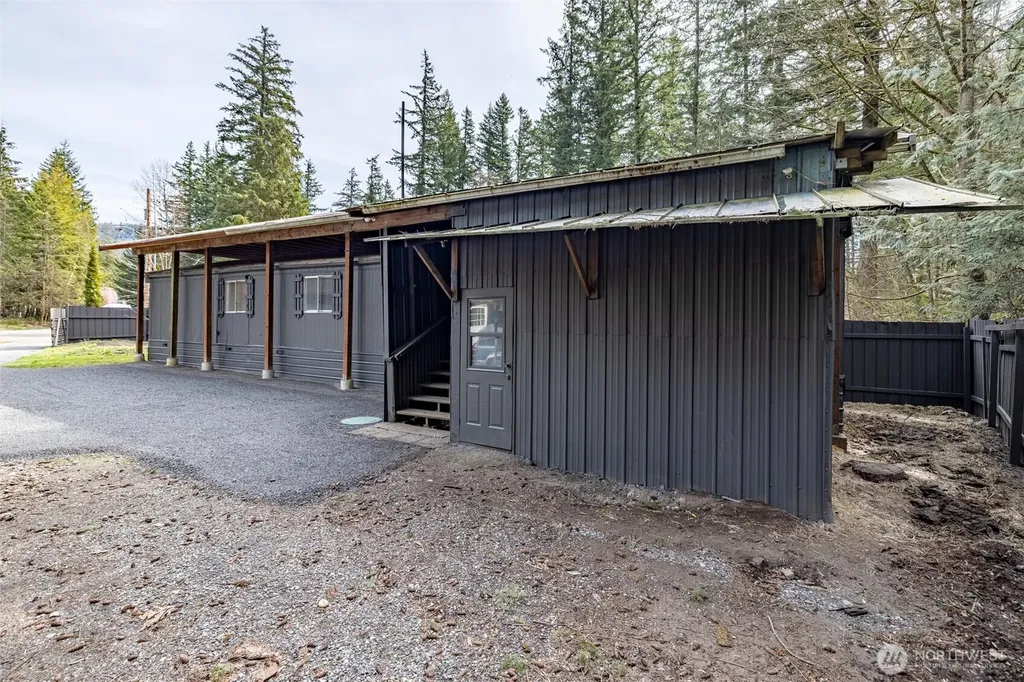 8524 Juniper Place Maple Falls WA 98266