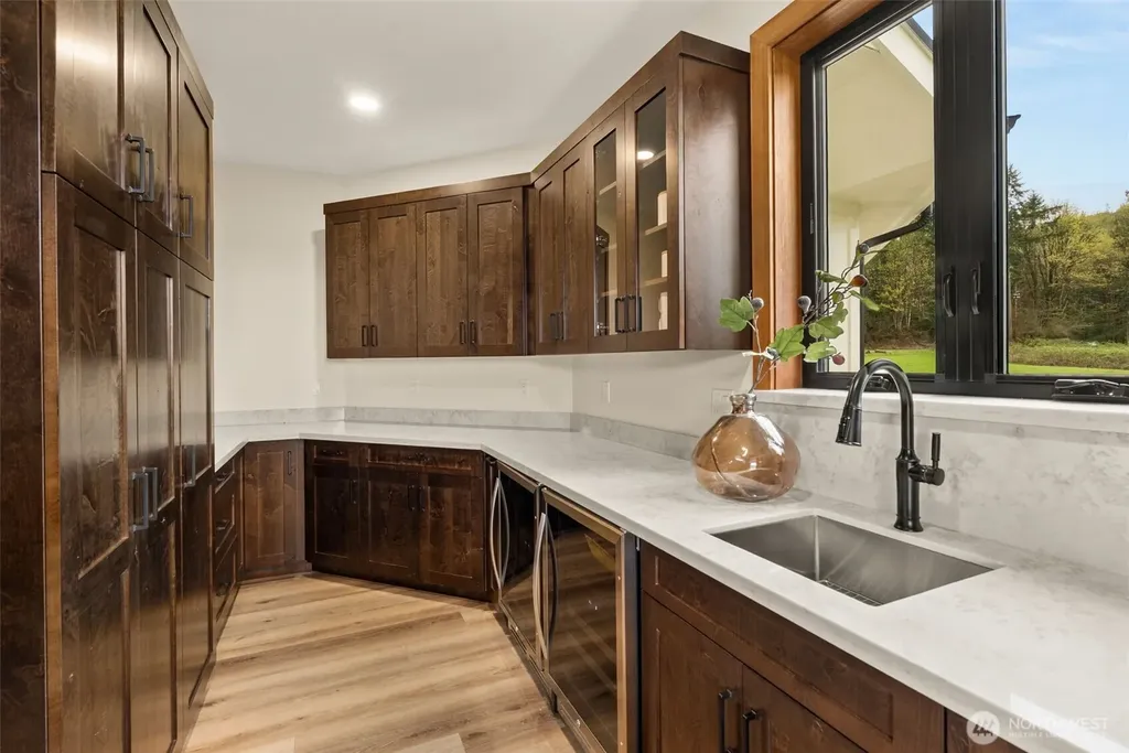 4466 W State Route 108 Shelton WA 98584