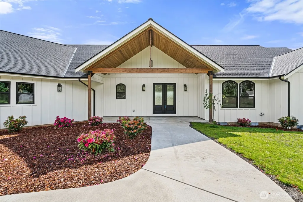 4466 W State Route 108 Shelton WA 98584
