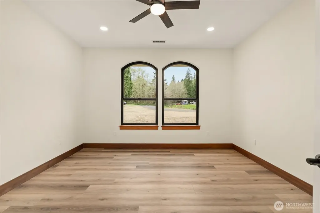 4466 W State Route 108 Shelton WA 98584