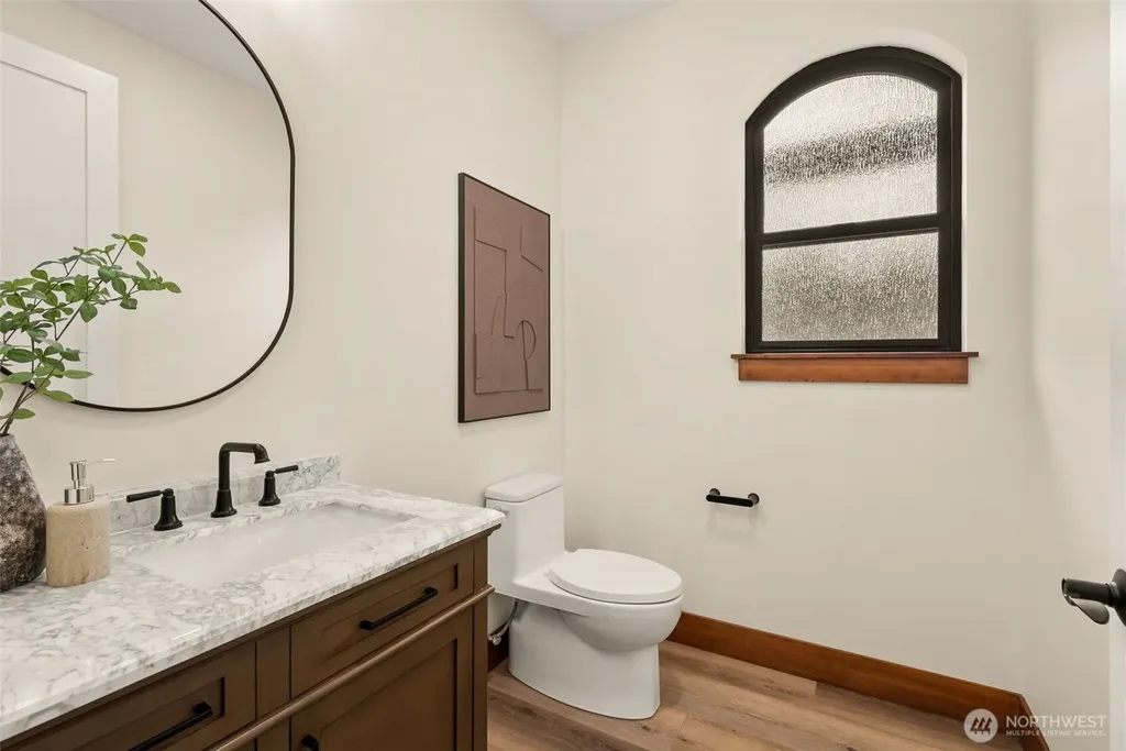 4466 W State Route 108 Shelton WA 98584
