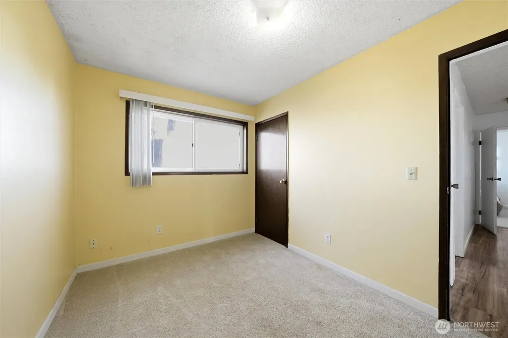 762 S 2nd Avenue Connell WA 99326