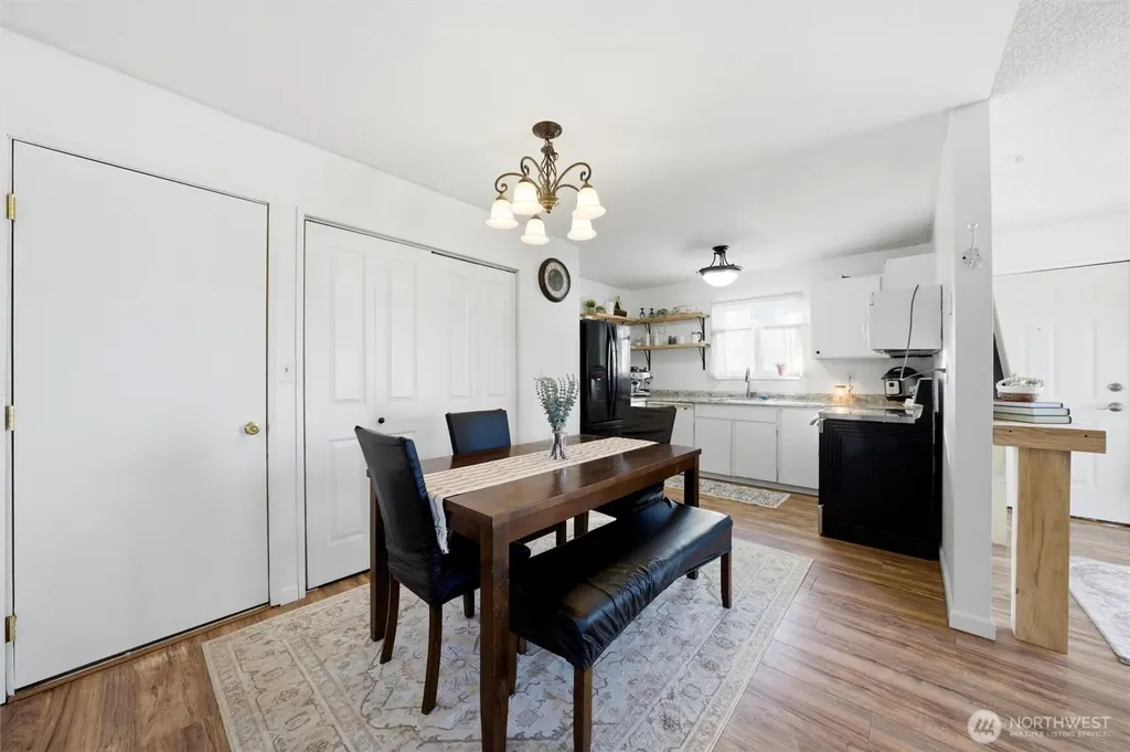 762 S 2nd Avenue Connell WA 99326