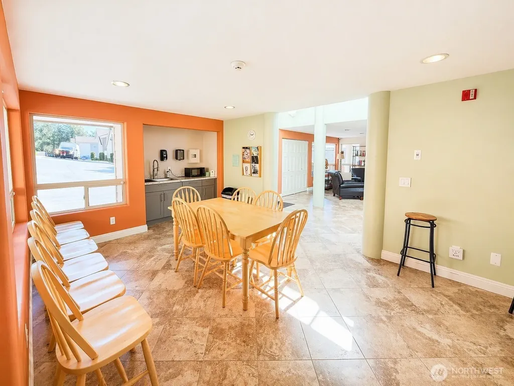 15335 Sunwood Boulevard Tukwila WA 98188