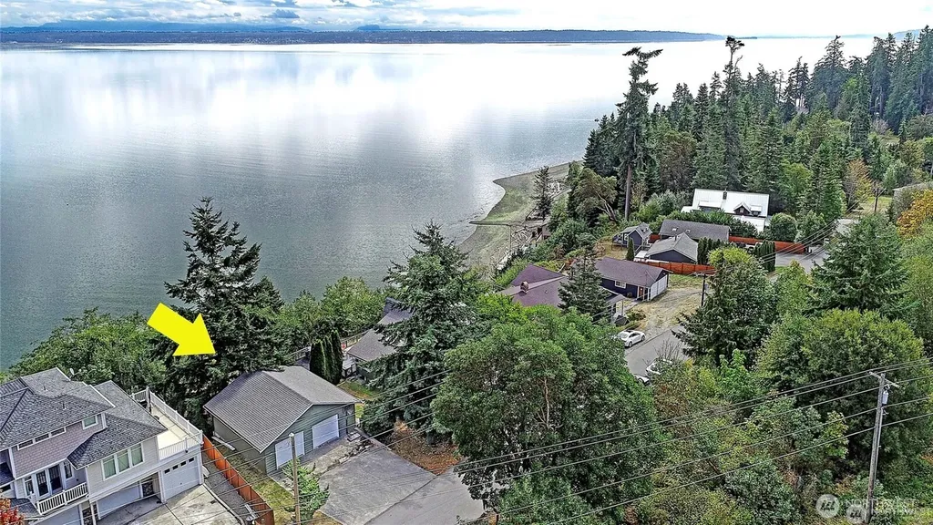 979 Cavalero Road Camano Island WA 98282