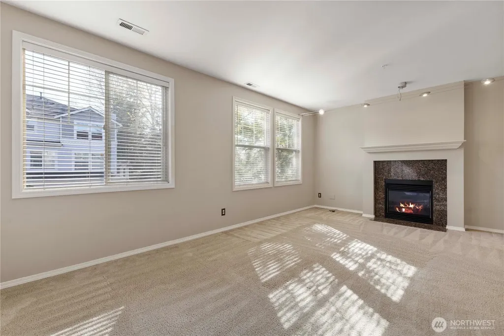 23321 60th Place S Kent WA 98032