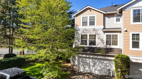 23321 60th Place S Kent WA 98032