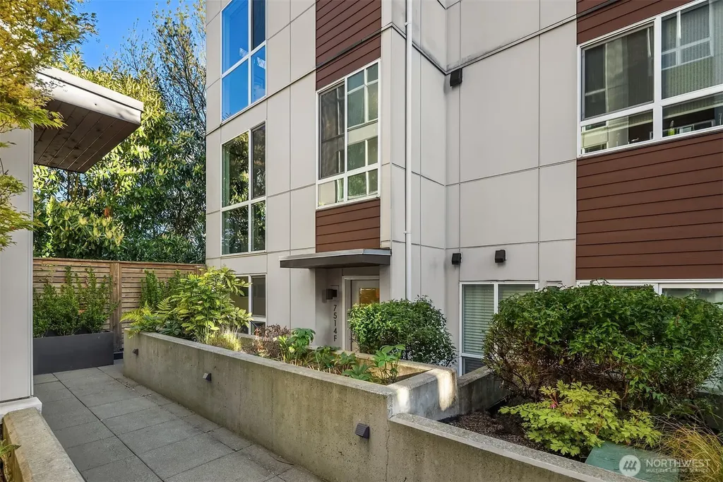 7514 15th Avenue NW Seattle WA 98117