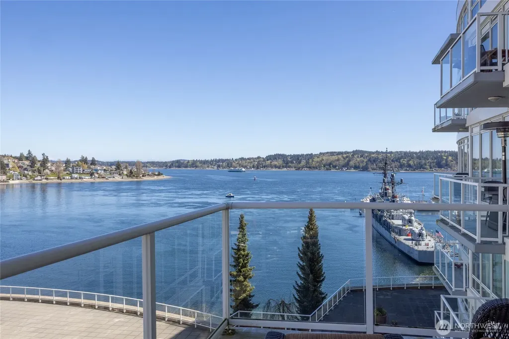 320 Washington Avenue Bremerton WA 98337