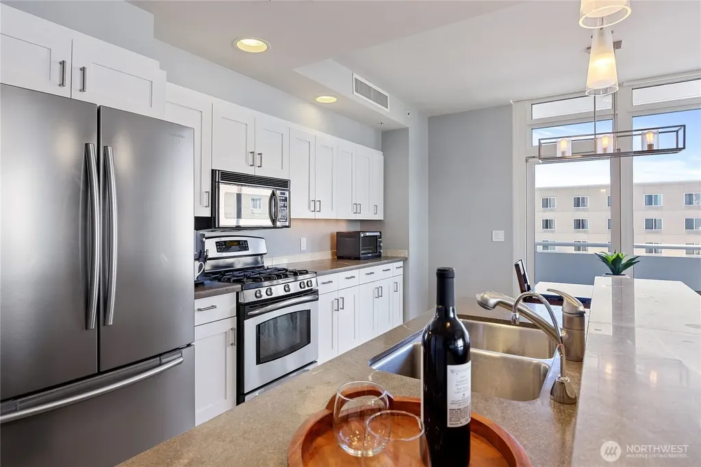 320 Washington Avenue Bremerton WA 98337