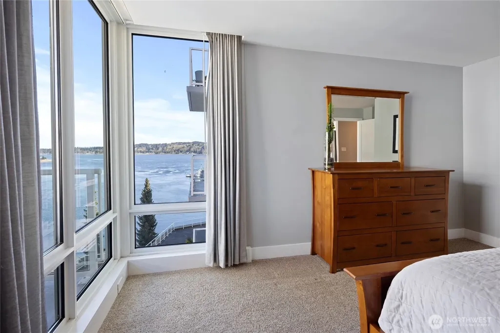 320 Washington Avenue Bremerton WA 98337