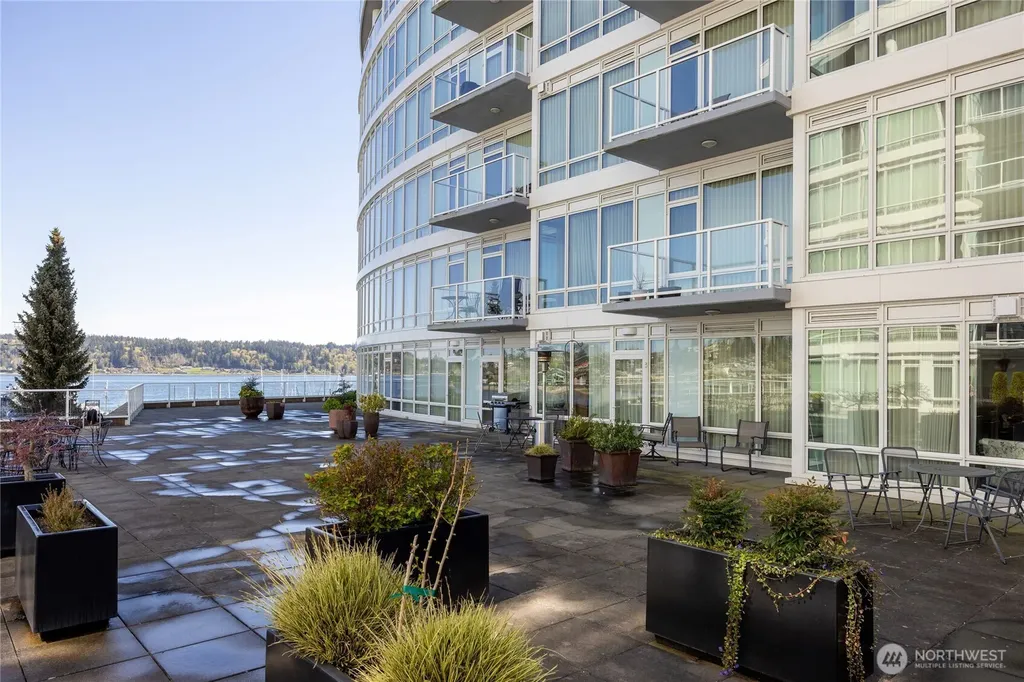320 Washington Avenue Bremerton WA 98337