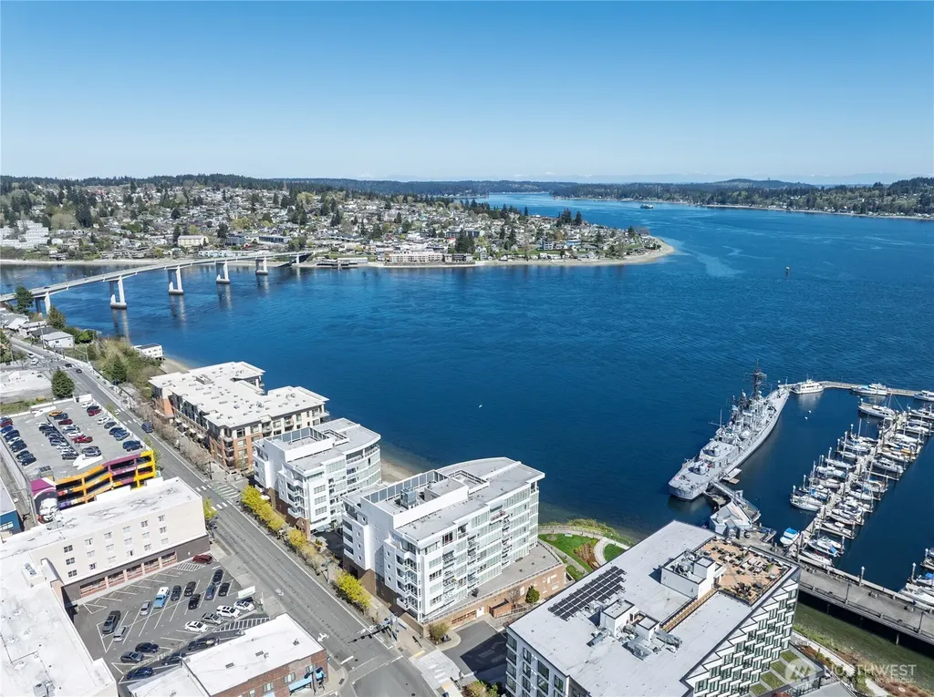 320 Washington Avenue Bremerton WA 98337
