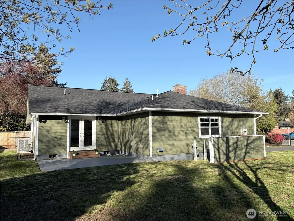 10125 115th Street SW Lakewood WA 98498