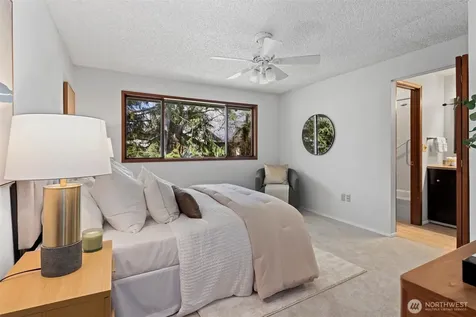 1230 101st Place NE Bellevue WA 98004