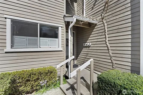 1230 101st Place NE Bellevue WA 98004