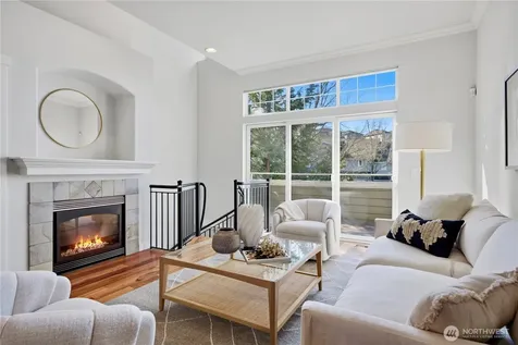 1439 Huckleberry Circle Issaquah WA 98029