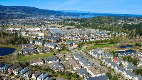 1439 Huckleberry Circle Issaquah WA 98029