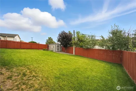 121 Pryor Drive Pateros WA 98846