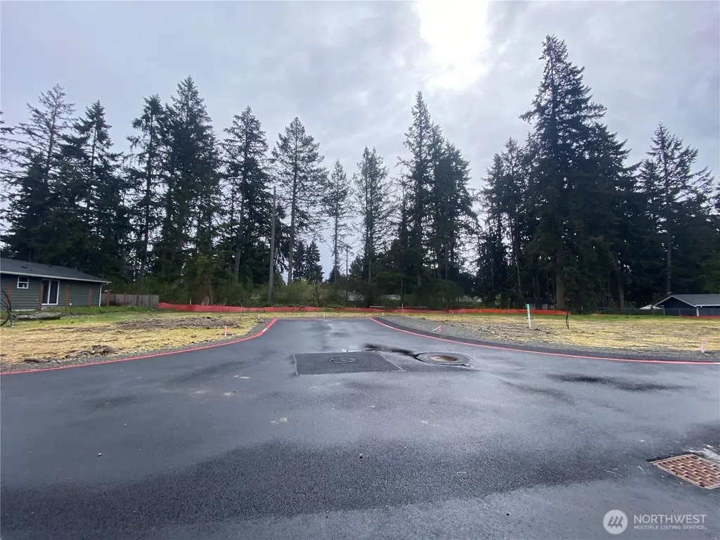 16021 67th Avenue Ct E Puyallup WA 98375