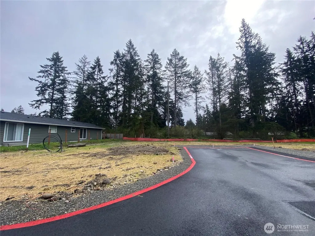 16021 67th Avenue Ct E Puyallup WA 98375