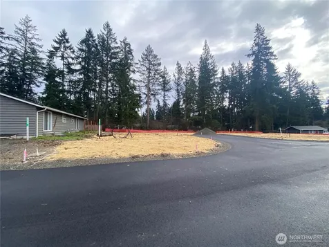 16021 67th Avenue Ct E Puyallup WA 98375