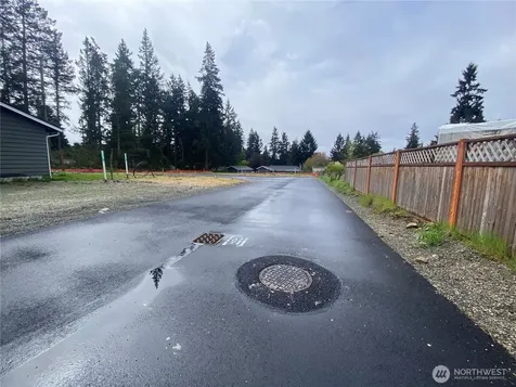 16021 67th Avenue Ct E Puyallup WA 98375