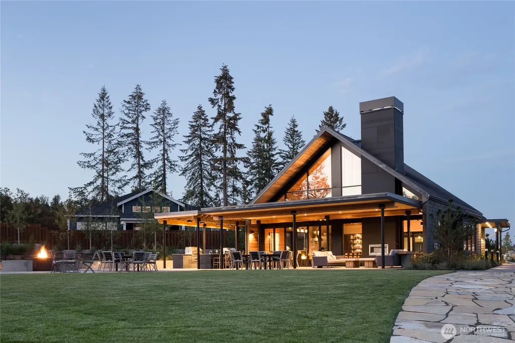 9512 Engelmann Drive SE Lacey WA 98513
