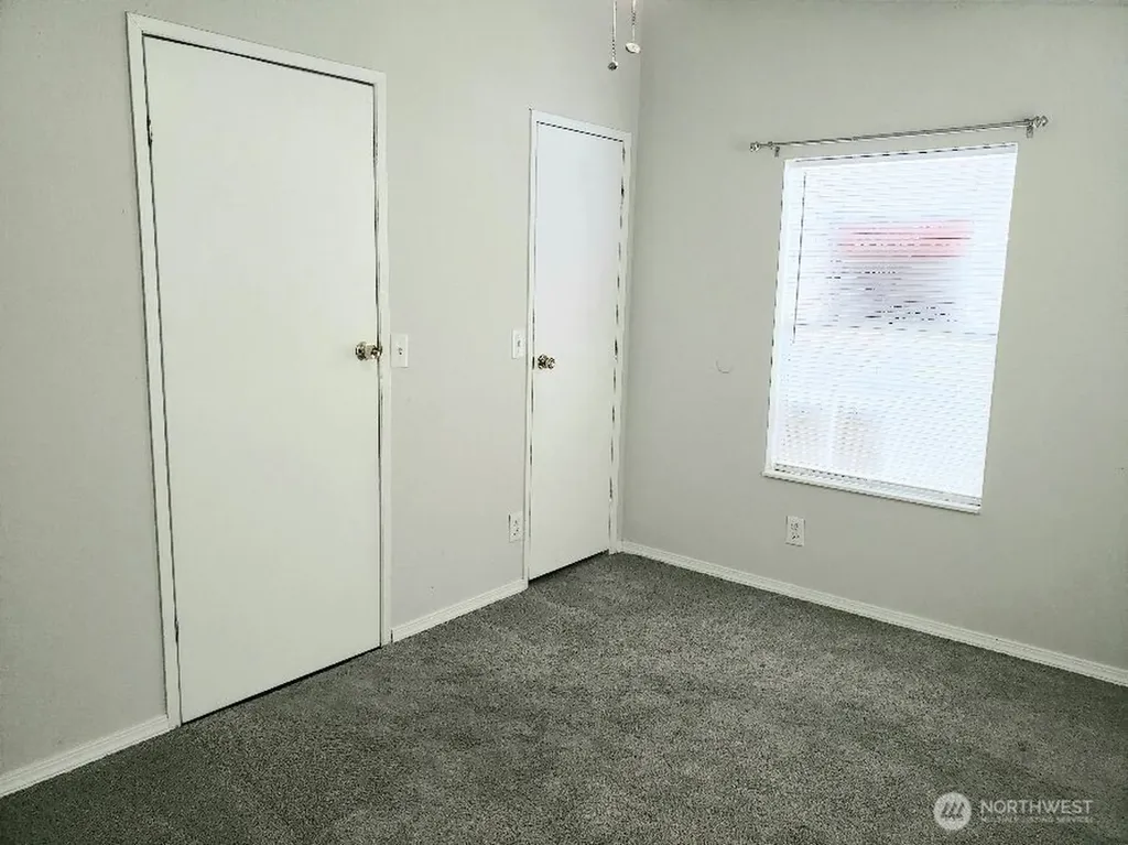 10322 137th Street Ct E Puyallup WA 98374
