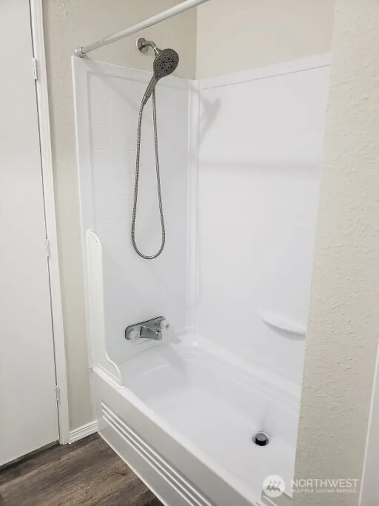 10322 137th Street Ct E Puyallup WA 98374