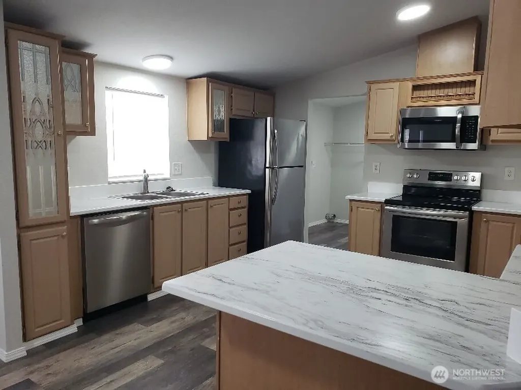 10322 137th Street Ct E Puyallup WA 98374