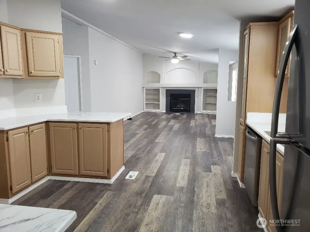 10322 137th Street Ct E Puyallup WA 98374