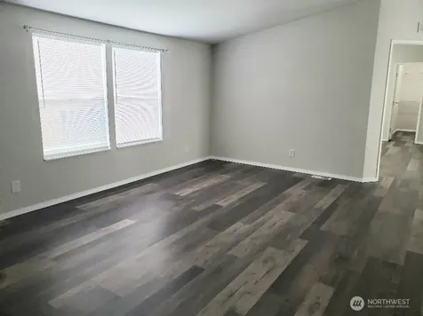10322 137th Street Ct E Puyallup WA 98374