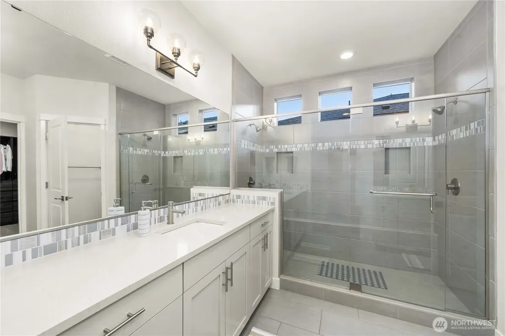 5311 Waldron Drive NE Lacey WA 98516